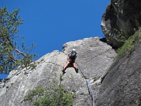  dans une fissure en V sup