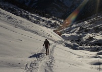  montée au soleil dans une bonne trace