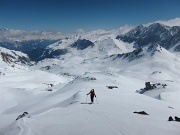  on repasse la crête du vallon du Peyron pour arriver au refuge du Thabor