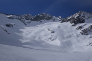  col des Berches tout à gauche et vers le glacier du Vallon de Lanchatra tout droit 