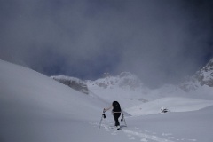 la brêche des jumelles au loin