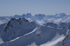  Des Auguilles d'Arve à la Meije, et le col de la Lavoire bien tracé