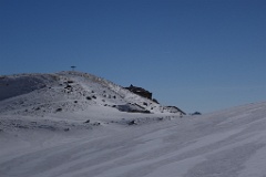  caserne et croix