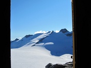  vue sur la Lobbia Alta de l'intérieur du bivouac