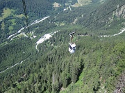  descente dans la vallée par le téléphérique du barrage
